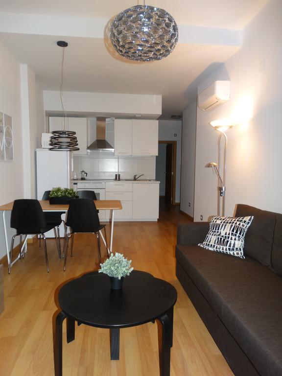 Malaga Apartamentos - Jinetes, 14 Dış mekan fotoğraf