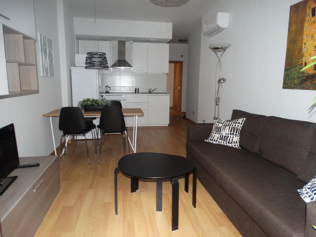 Malaga Apartamentos - Jinetes, 14 Dış mekan fotoğraf